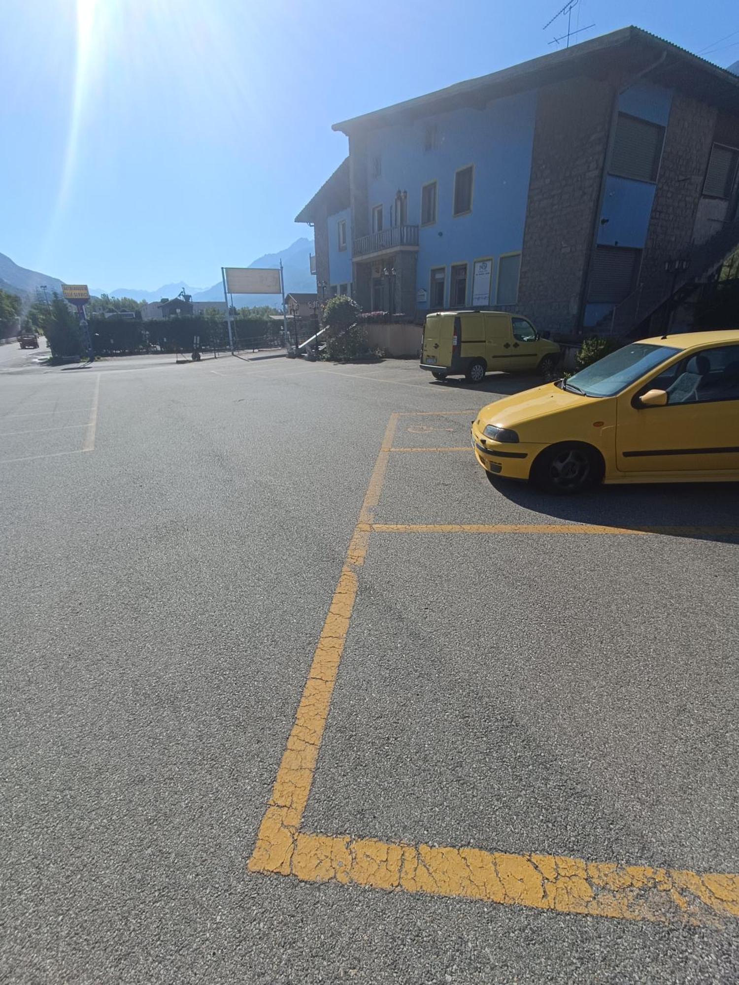 La Grolla Leilighet Aosta Eksteriør bilde